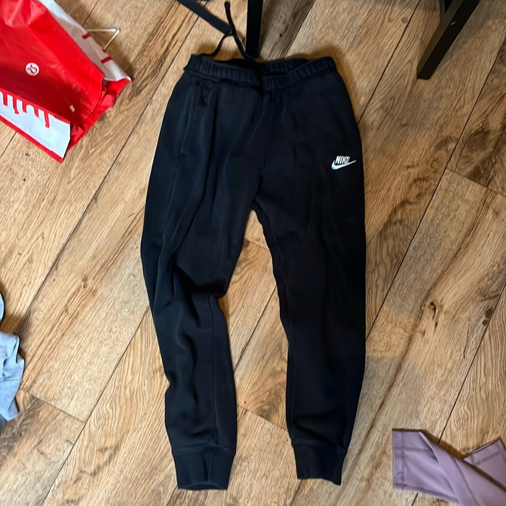 Men’s Nike sweatpants
